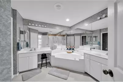 8460 Southbridge Dr #3, Estero, FL 33967 - Photo 16