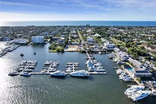 900 Broad Ave S, Naples, FL 34102 - Photo 4