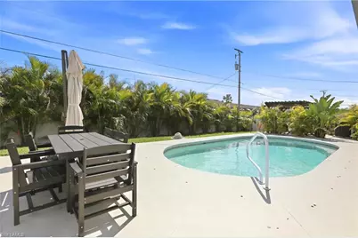 1910 SW 39th St, Cape Coral, FL 33914 - Photo 38