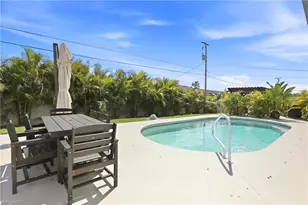 1910 SW 39th St, Cape Coral, FL 33914 - Photo 38