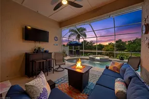 408 Delwood Breck St, Ruskin, FL 33570 - Photo 6