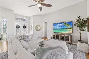 321 SE 31st St, Cape Coral, FL 33904 - Photo 6