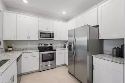 14081 Pine Lodge Ln, Fort Myers, FL 33913 - Photo 8