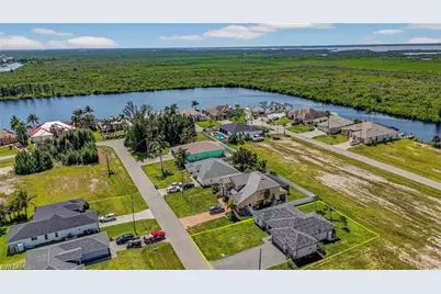 2716 NW 45th Pl, Cape Coral, FL 33993 - Photo 30