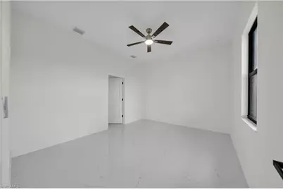 513 NW 25th Ter, Cape Coral, FL 33993 - Photo 28