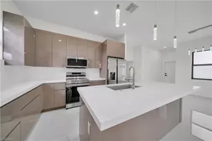 513 NW 25th Terrace, Cape Coral, FL 33993 - Photo 16