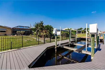 1437 Vendome Ct, Cape Coral, FL 33904 - Photo 42