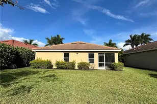 3278 Birchin Ln, Fort Myers, FL 33916 - Photo 24