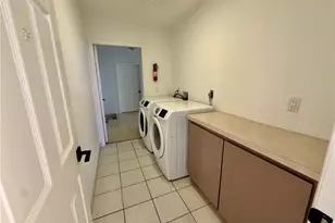 1922 SE 10th Pl, Cape Coral, FL 33990 - Photo 26