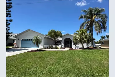 1922 SE 10th Pl, Cape Coral, FL 33990 - Photo 1