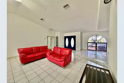 1922 SE 10th Pl, Cape Coral, FL 33990 - Photo 6