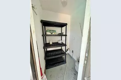 1922 SE 10th Pl, Cape Coral, FL 33990 - Photo 32