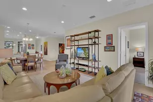 9366 Pocida Ct, Naples, FL 34119 - Photo 18