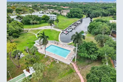 840 Pangola Dr W, North Fort Myers, FL 33903 - Photo 28