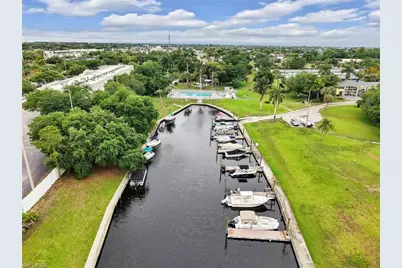 840 Pangola Dr W, North Fort Myers, FL 33903 - Photo 30