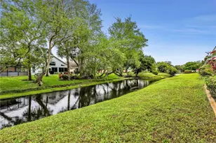 840 Pangola Dr W, North Fort Myers, FL 33903 - Photo 18