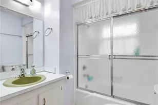 840 Pangola Dr W, North Fort Myers, FL 33903 - Photo 24