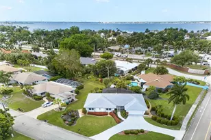5148 Fairfield Dr, Fort Myers, FL 33919 - Photo 1