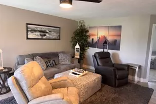 3928 SE 11th Pl, Cape Coral, FL 33904 - Photo 6