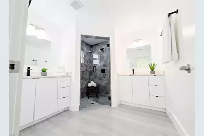 798 Bell Blvd S, Lehigh Acres, FL 33974 - Photo 14