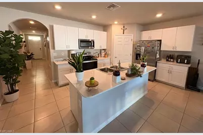 1129 NW 20th Ave, Cape Coral, FL 33993 - Photo 8