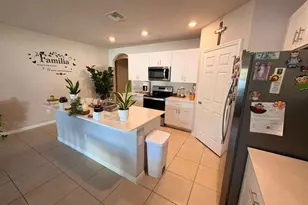 1129 NW 20th Ave, Cape Coral, FL 33993 - Photo 12