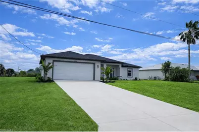 111 NW 19th Pl, Cape Coral, FL 33993 - Photo 2
