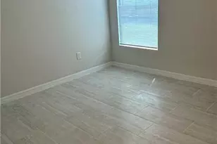 3308 SW 17th Pl, Cape Coral, FL 33914 - Photo 6