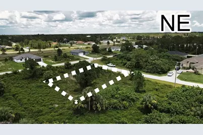 752 Gallo Ave S, Lehigh Acres, FL 33974 - Photo 6