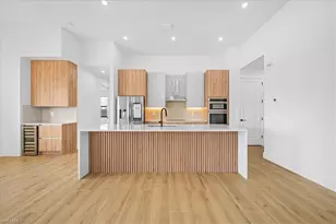 813 NW 8th Terrace, Cape Coral, FL 33993 - Photo 8