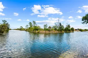 519 NE 19th Terrace, Cape Coral, FL 33909 - Photo 30