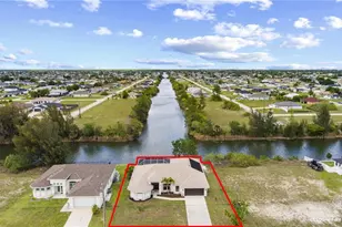 519 NE 19th Terrace, Cape Coral, FL 33909 - Photo 2