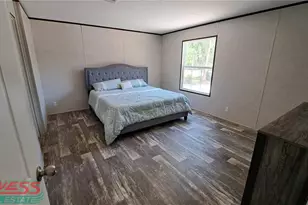 860 N Live Oak St, Clewiston, FL 33440 - Photo 4