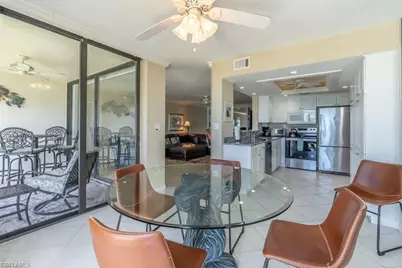 10475 Gulf Shore Dr #122, Naples, FL 34108 - Photo 6
