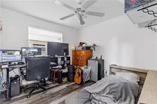 906 NE 2nd Ave, Cape Coral, FL 33909 - Photo 22