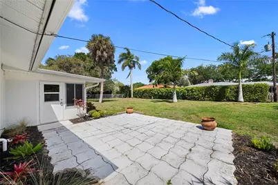 1039 El Mar Ave, Fort Myers, FL 33919 - Photo 32