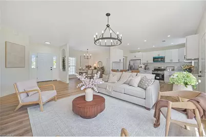 668 Kingsbury St E, Lehigh Acres, FL 33974 - Photo 6