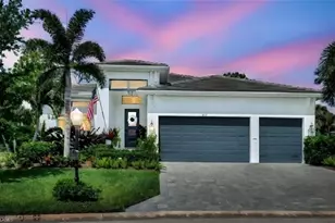 8517 S Lake Cir, Fort Myers, FL 33908 - Photo 36
