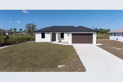 372 Chalet Ave S, Lehigh Acres, FL 33974 - Photo 6