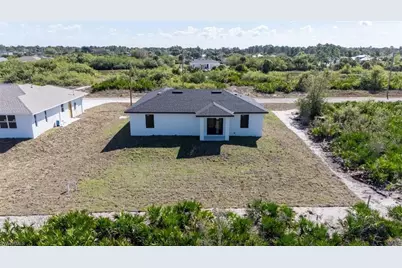 372 Chalet Ave S, Lehigh Acres, FL 33974 - Photo 46
