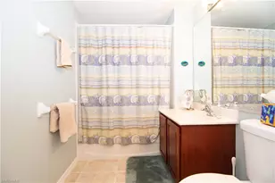 10010 Sky View Way, Fort Myers, FL 33913 - Photo 14