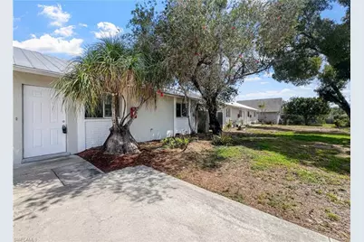 17435 Barbara Dr, Fort Myers, FL 33967 - Photo 4
