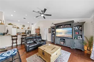 512 NW 24th Pl, Cape Coral, FL 33993 - Photo 4