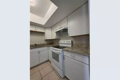1830 Maravilla Ave #321, Fort Myers, FL 33901 - Photo 10