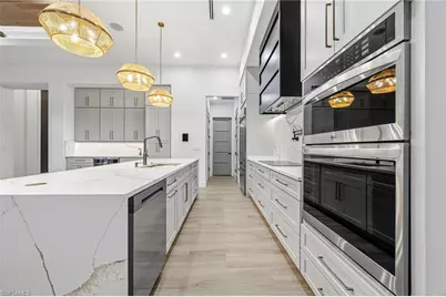 4713 SW 11th Ave, Cape Coral, FL 33914 - Photo 8