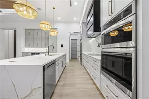 4713 SW 11th Ave, Cape Coral, FL 33914 - Photo 8