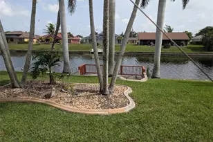 161 SE 17th St, Cape Coral, FL 33990 - Photo 22