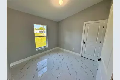 719 Ledge St, Lehigh Acres, FL 33972 - Photo 16