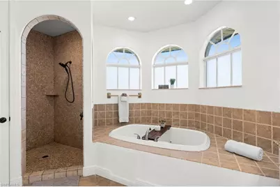 3041 SW 11th Pl, Cape Coral, FL 33914 - Photo 32