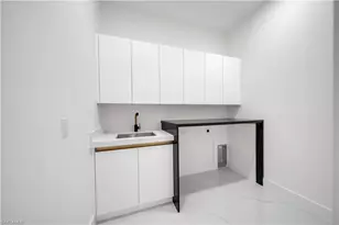 2020 Santa Barbara Blvd N, Cape Coral, FL 33993 - Photo 24